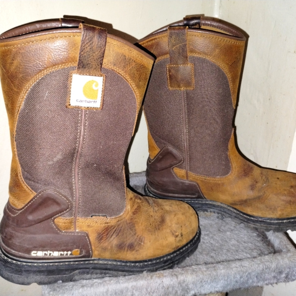 Carhartt boots size 9.5